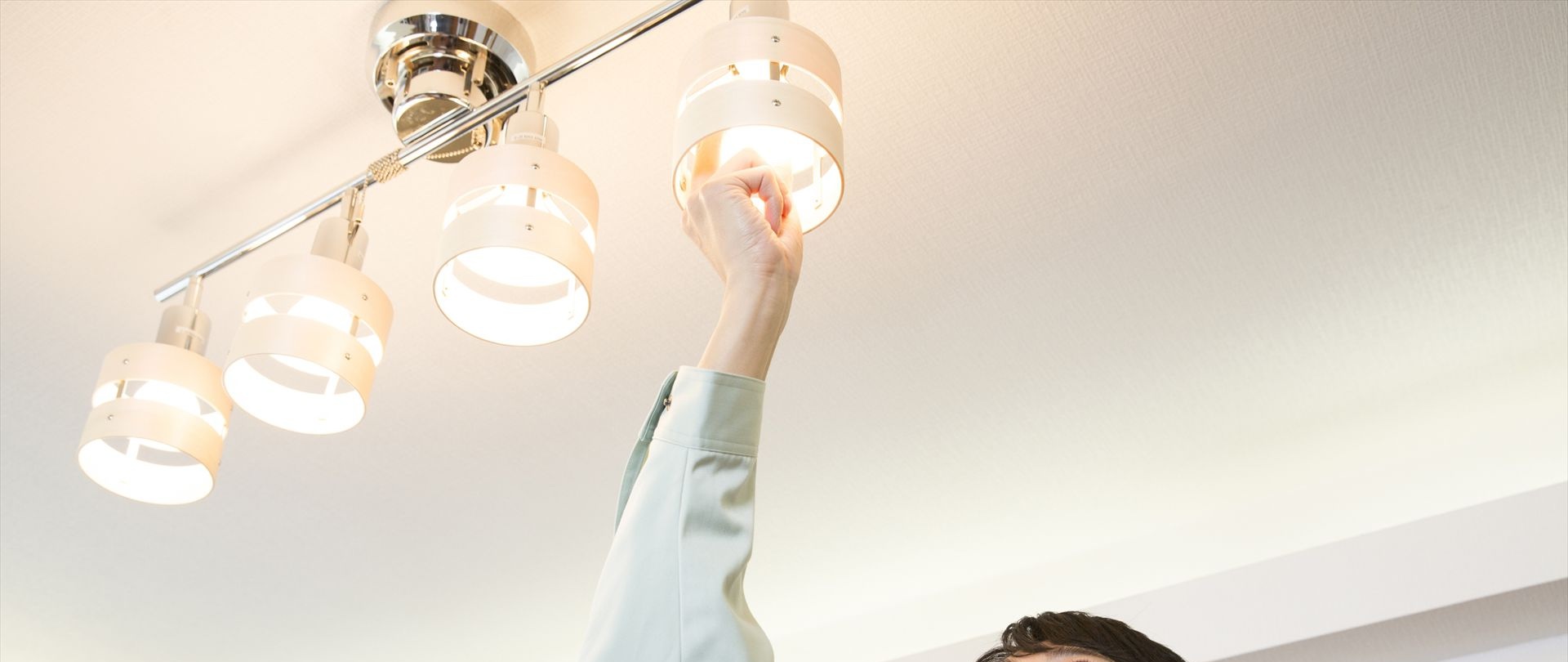 LEDの付け替え工事 | 神奈川県厚木市の電気工事なら株式会社ACTIVE